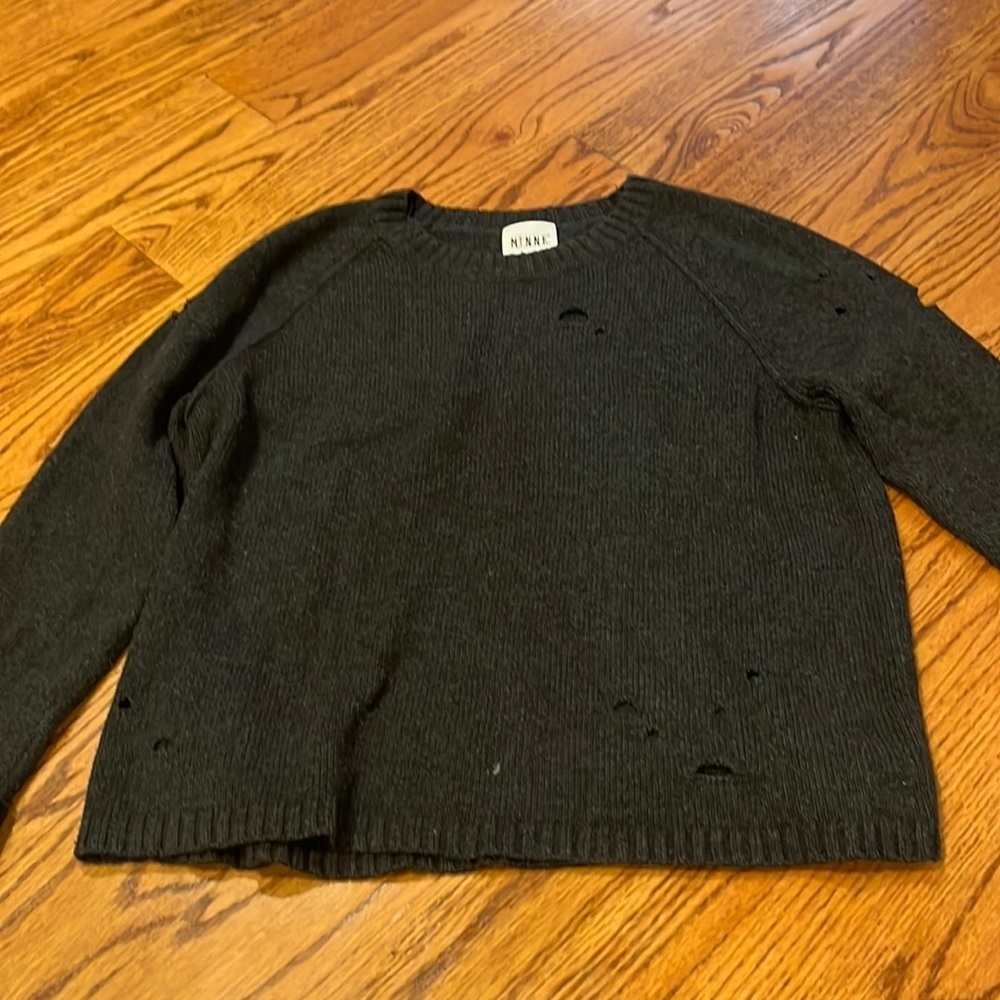 M.I.N.N.E Woman’s Black Distressed Sweater Size M